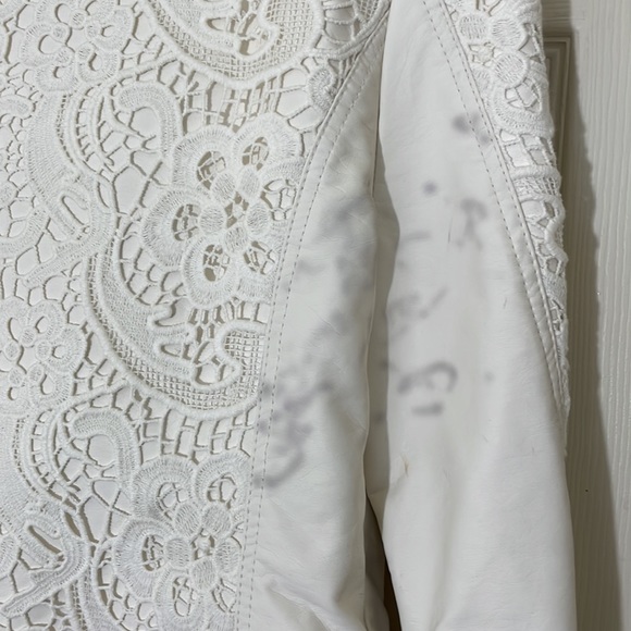 White Leather With Lace Jacket Size Large - Picture 10 of 11